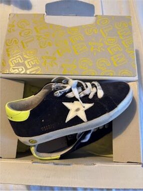 Golden Goose Kids Navy Suede Star Sneaker with Neon Yellow Heel size 30